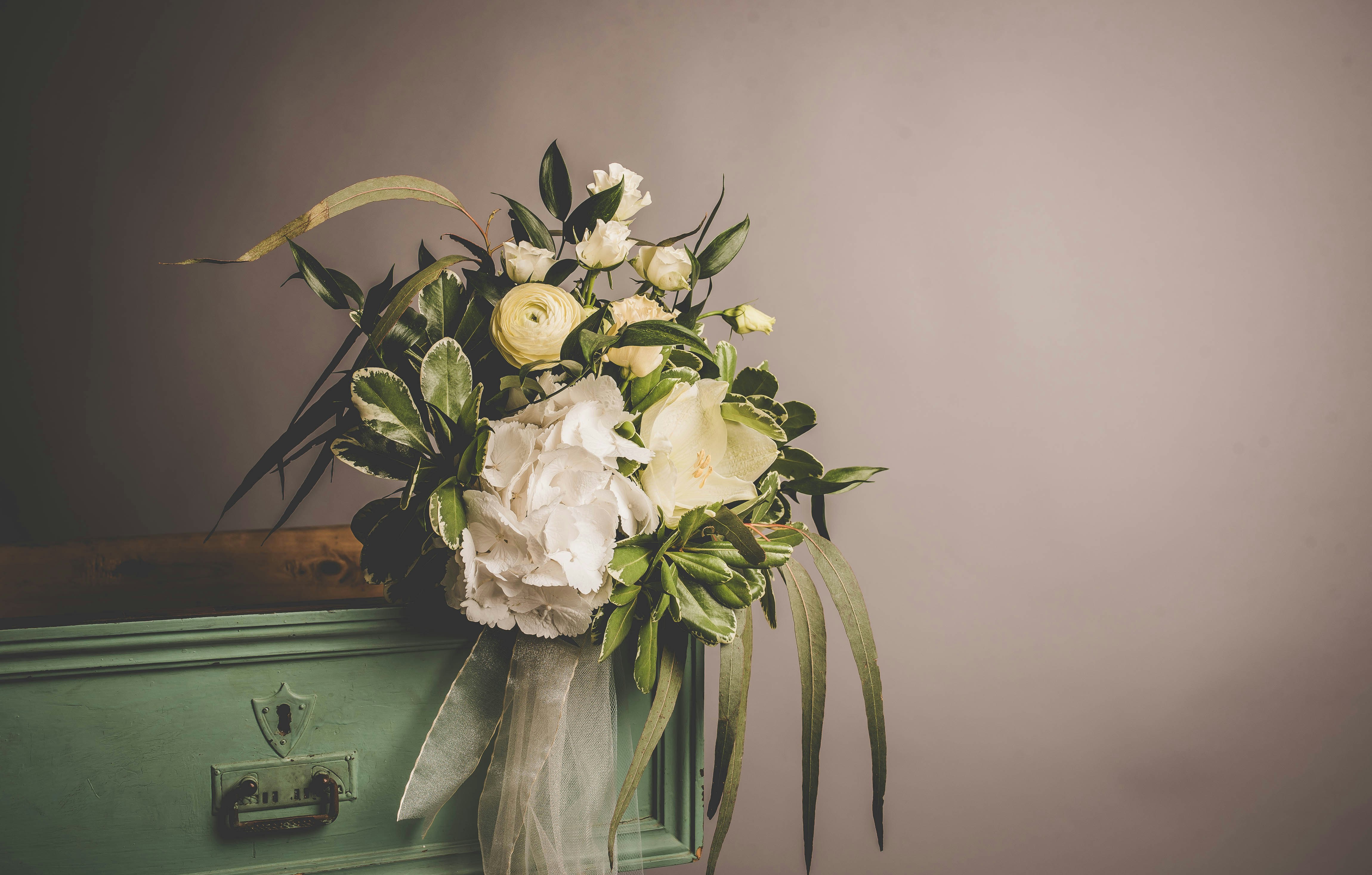 Marlene Greaves - Cards, Cakes & Floral Tributes